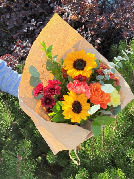 Picture of Abundant Joy Bouquet