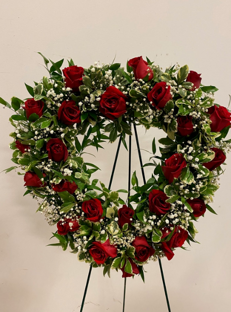 Picture of Rose Open Heart With Babies Breath